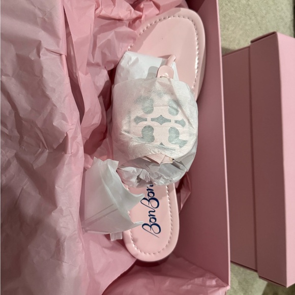 Tory Burch Blush Pink Sandals - Picture 2 of 6